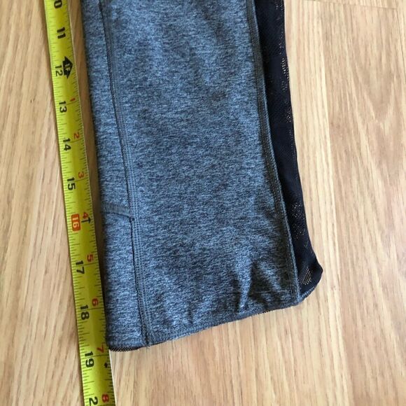 Lululemon Heathered Gray Black Mesh Detail Capri Leggings - Picture 4 of 8
